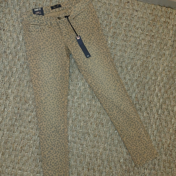 KLIQUE B. LEOPARD PRINT SKINNY JEAN 5 - Picture 4 of 9